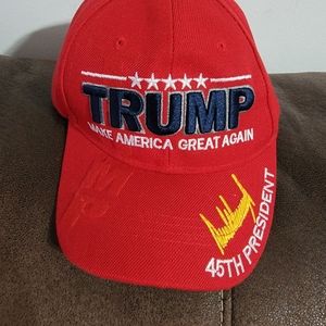 Trump baseball hat